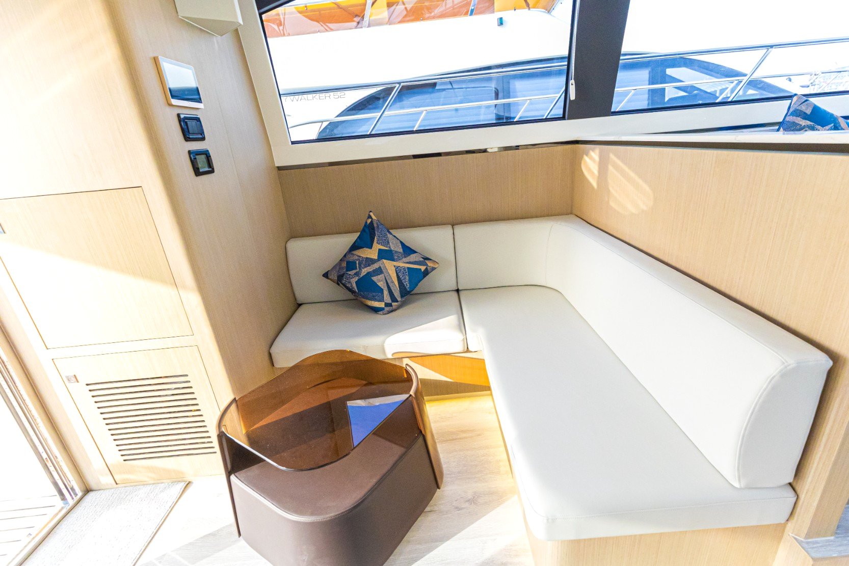 Sky Walker Axa, gallery image 4