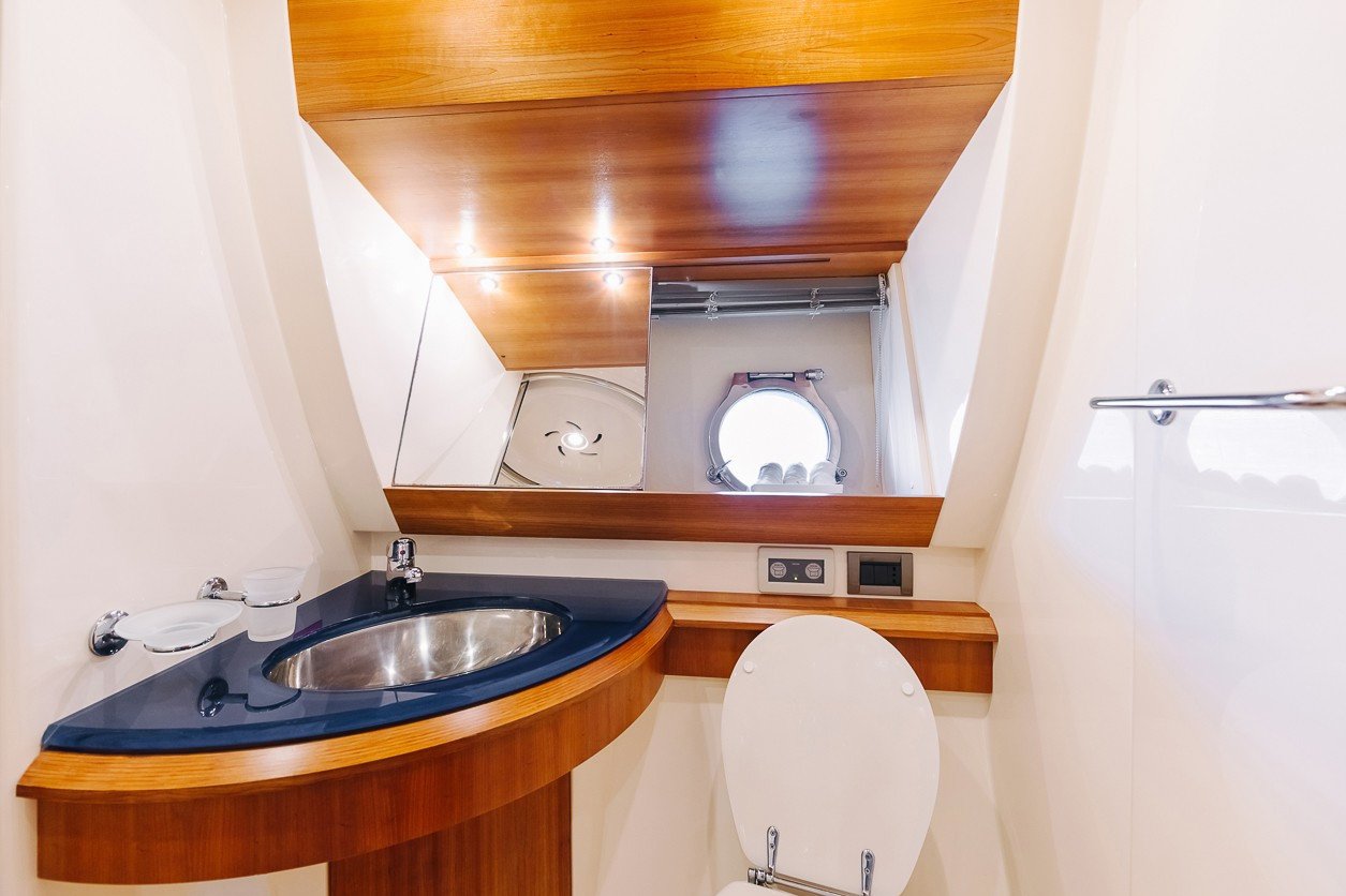 Azimut Candy, gallery image 2