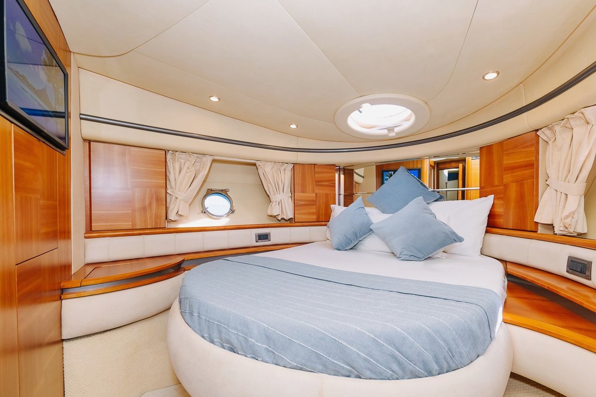 Azimut Candy, gallery image 5