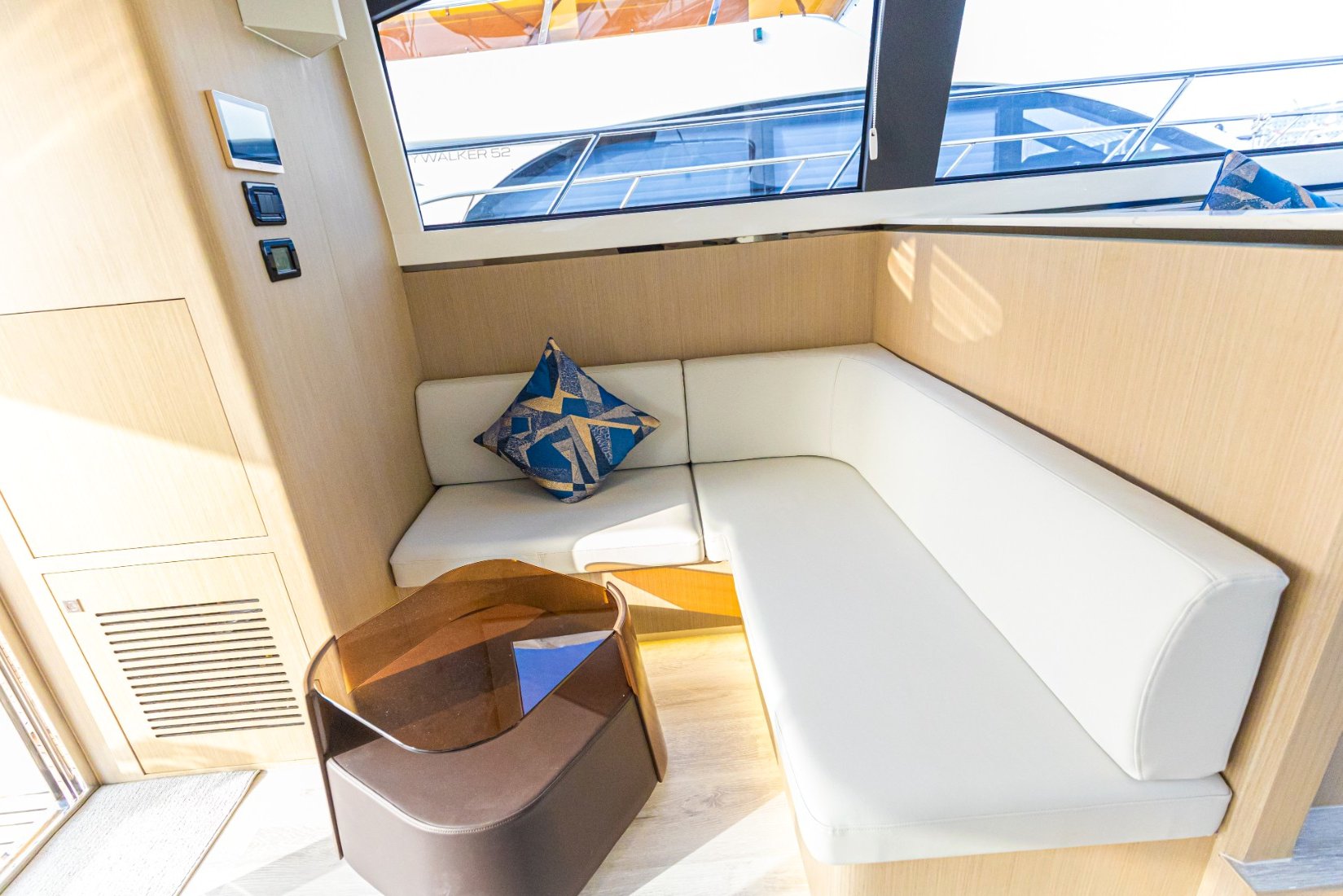 Sky Walker Axa, gallery image 8