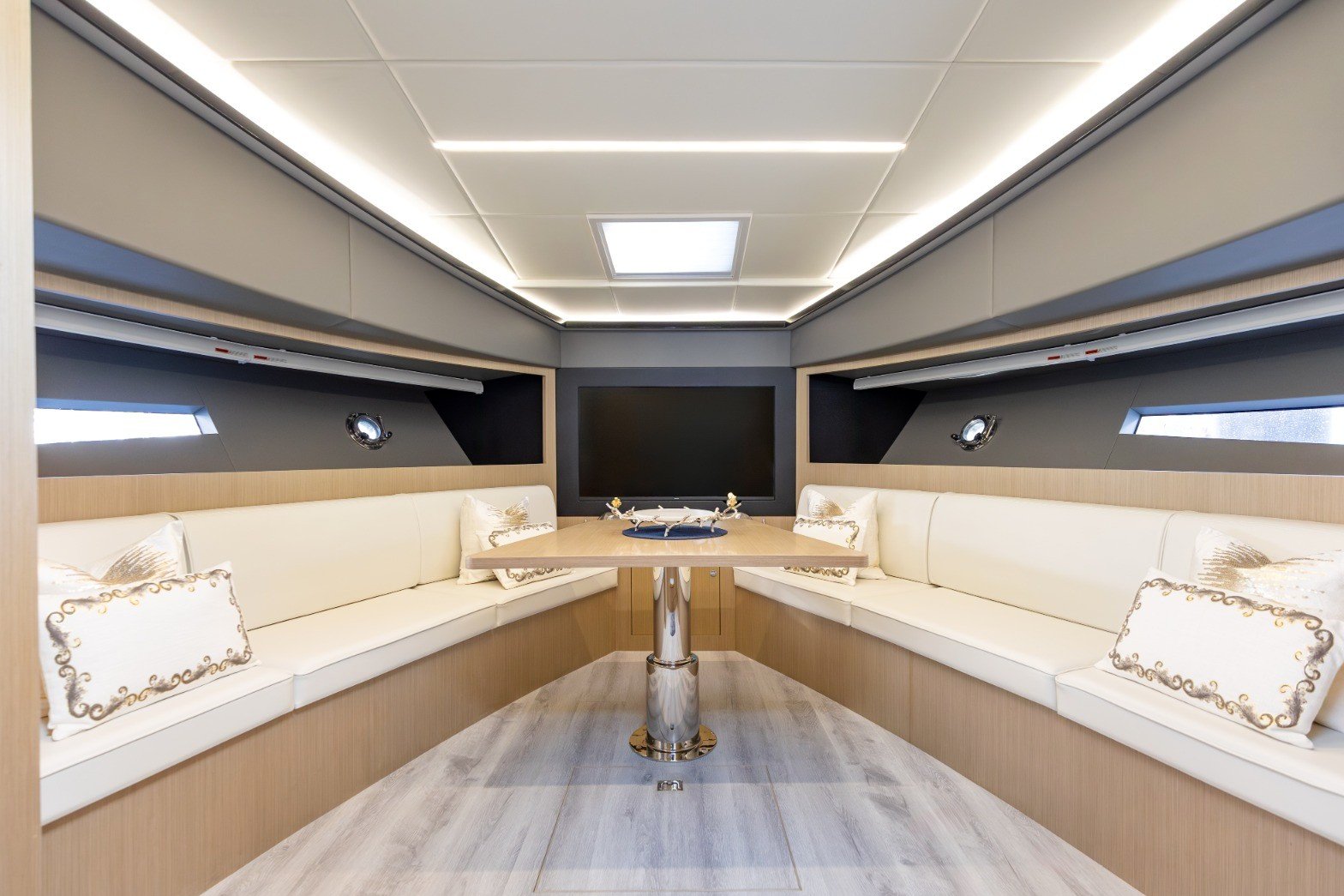 Sky Walker Ace, gallery image 10