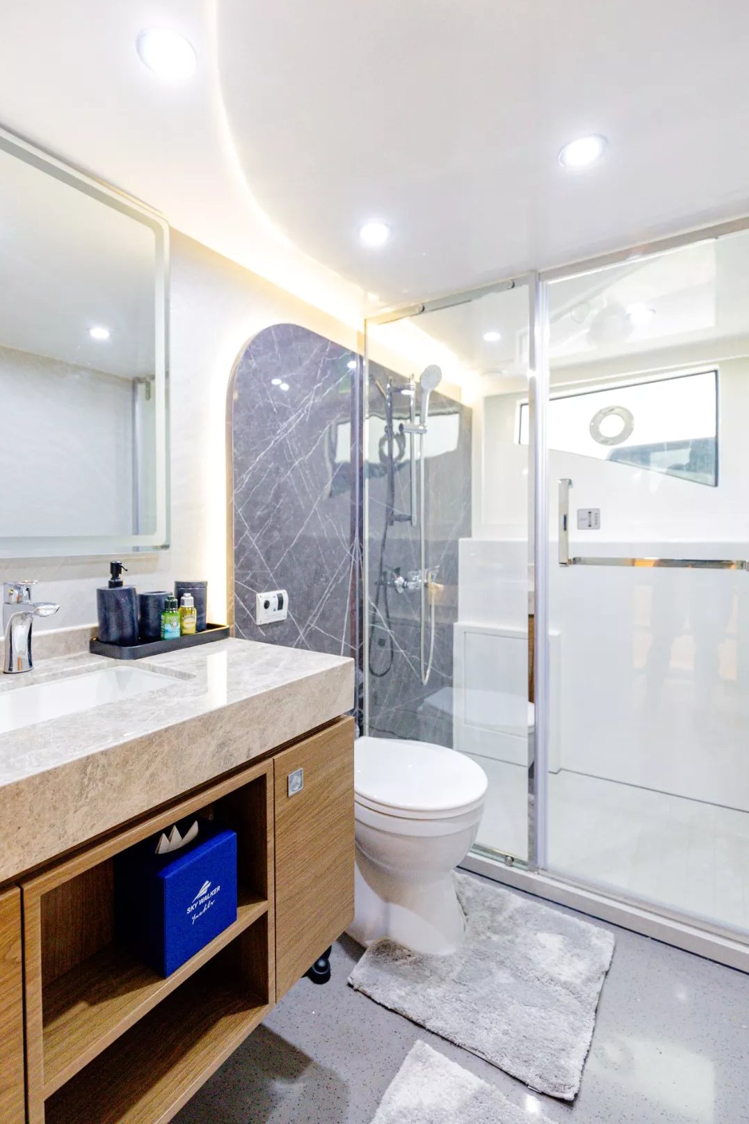 Sky Walker Reno, gallery image 9