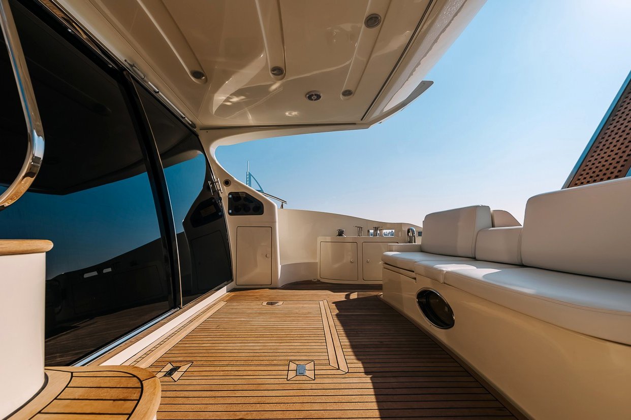 Azimut 8ofUs, gallery image 9